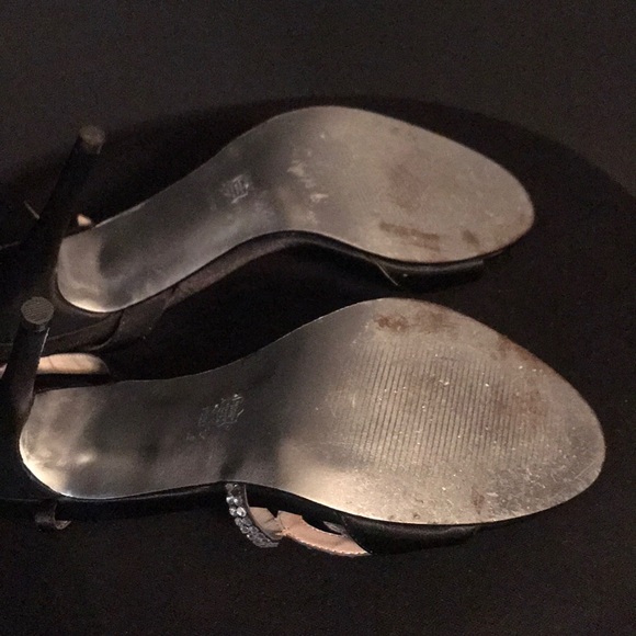 E LIVE FROM THE RED CARPET HEELS - Picture 5 of 7